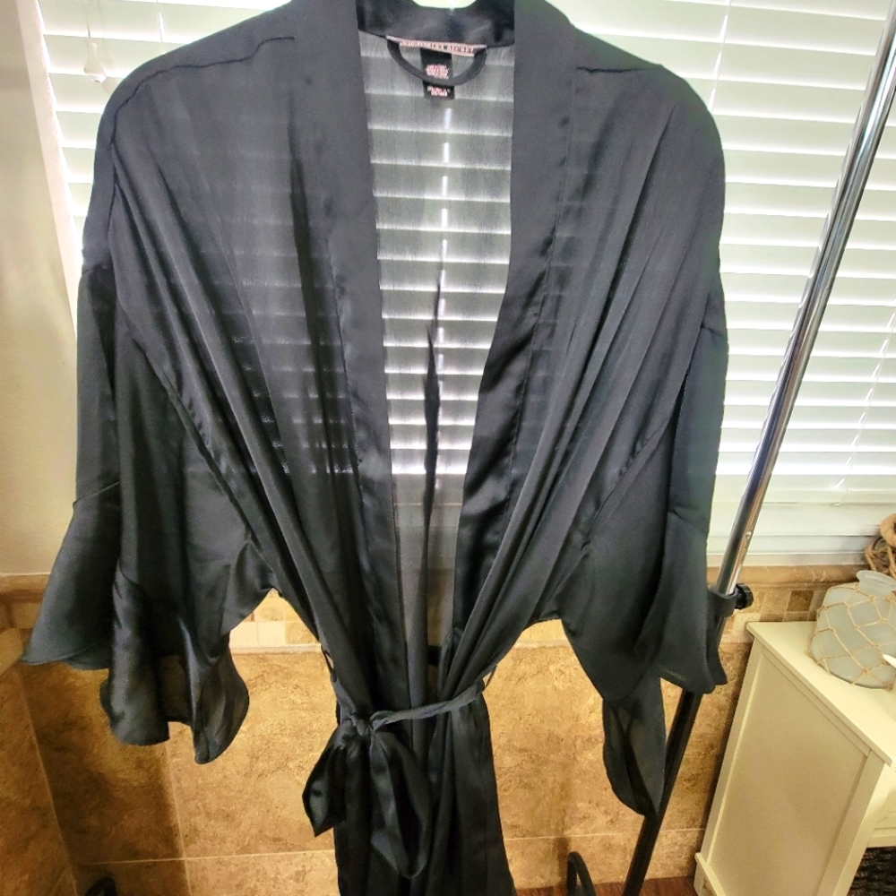 Victoria's Secret Lingerie Robe Medium Large